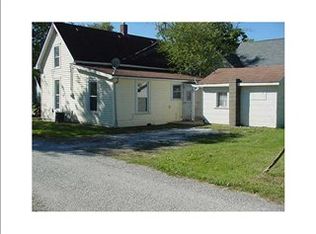 102 W South St, Mooresville, IN