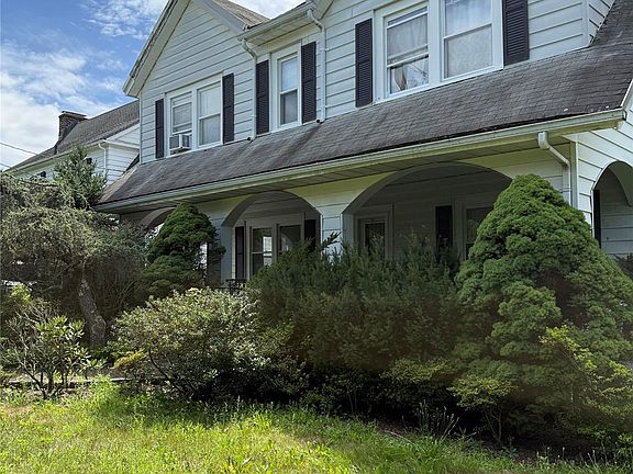 2nd image of 780 Mamaroneck Avenue