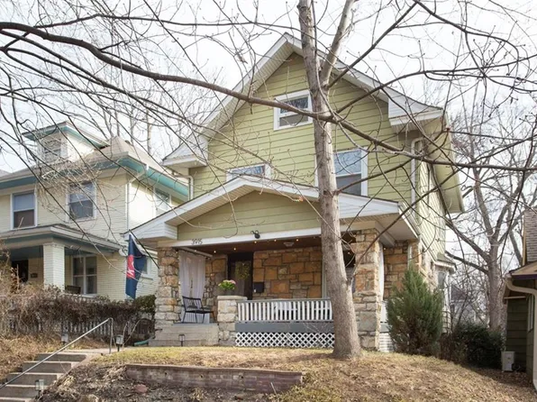 3915 Charlotte St, Kansas City, MO 64110
