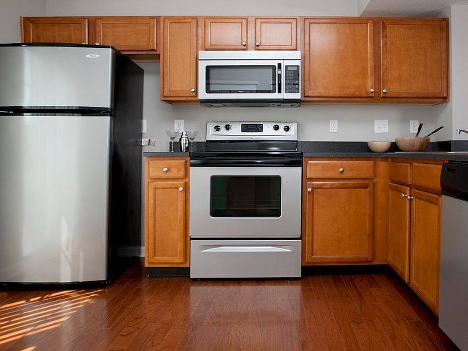 Spacious Kitchen