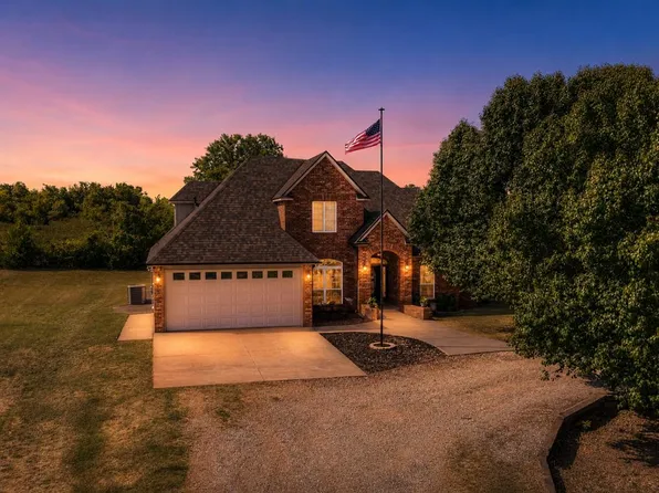 2324 SW 16th St, Newcastle, OK 73065