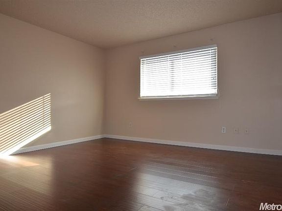 3rd image of 7795 Rock Creek Way