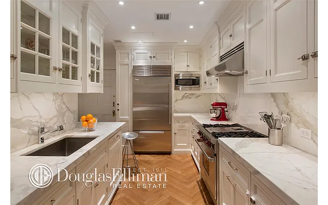 Sold by Douglas Elliman | media 4
