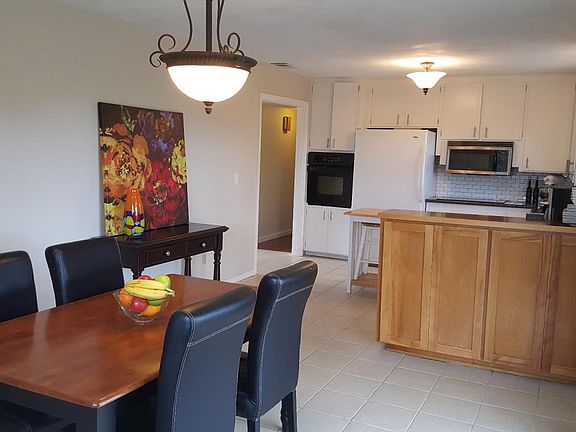5th image of 3065 Aguazul Dr
