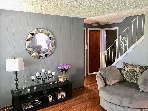 4th image of 428 Northwood Dr