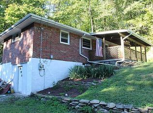 407 Baldwin Rd, Oakdale, PA 15071