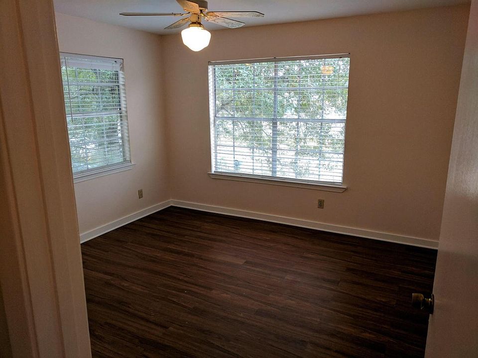 1st image of 2704 N Q St #A