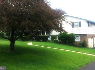 3447 Hobart Rd, Glenville, PA 17329