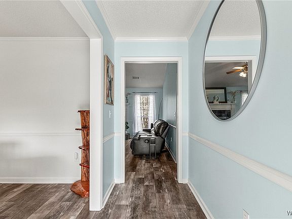 2nd image of 12693 Hickory Dr