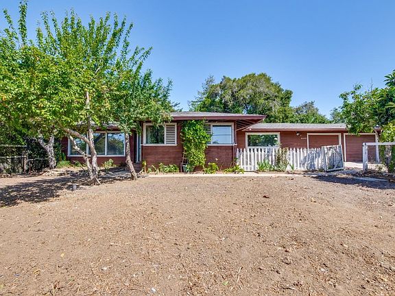 4th image of 4641 Fairway Dr