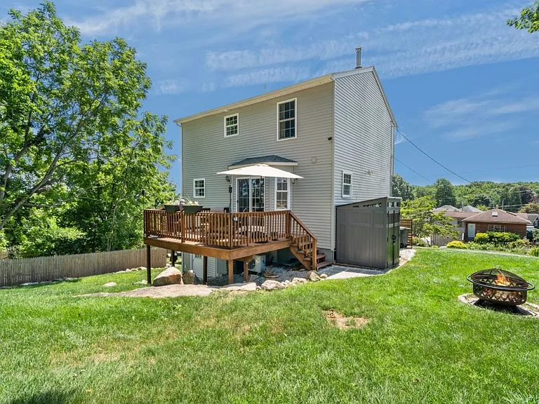 44 Dion Ave — Photo 40