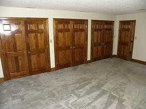 2nd image of 924 Lanier Ln