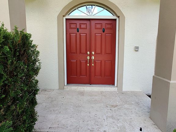 4th image of 16144 Carden Dr