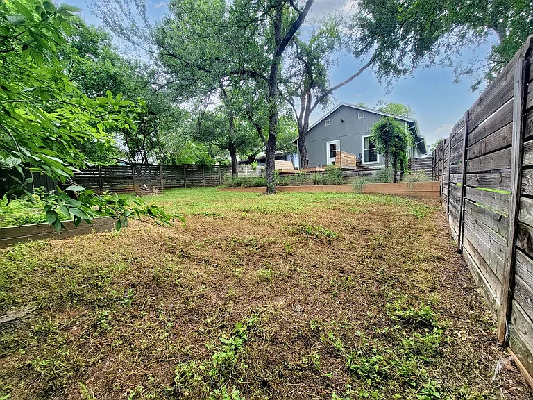 5501 Downs Dr — Photo 39