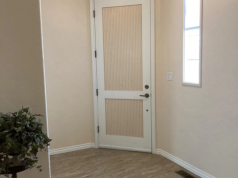 2657 Summer Vale Cir — Photo 4