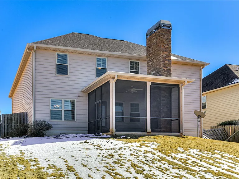 406 Saterlee Ct — Photo 57
