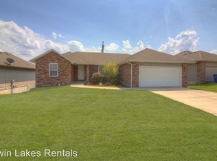 2508 W Spring Water St, Springfield, MO 65802