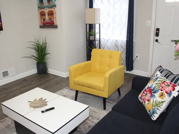 1607 Levis St NE APT 1, Washington, DC 20002