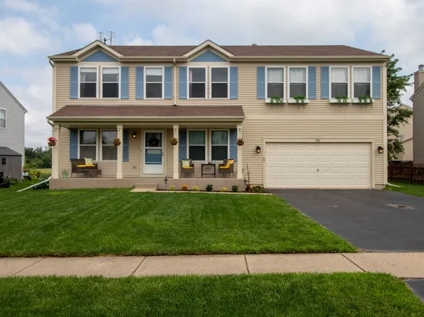 705 Charles Dr, Antioch, IL 60002