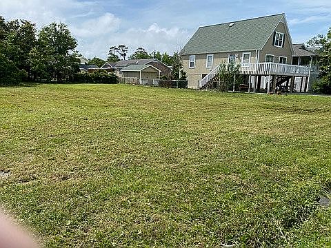 3rd image of 204 5th St S