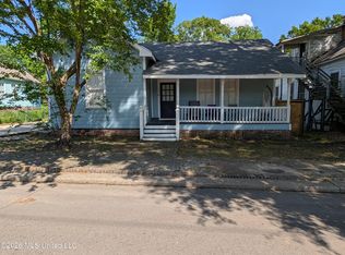 315 Arlington Ave, Natchez, MS 39120