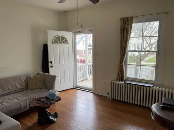 624 Lechauweki Ave, Fountain Hill, PA 18015