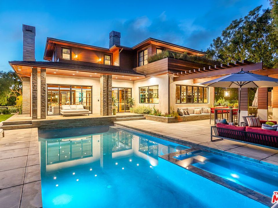1st image of 500 Alma Real Dr