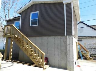 215A Quebec Rd, Island Park, NY 11558