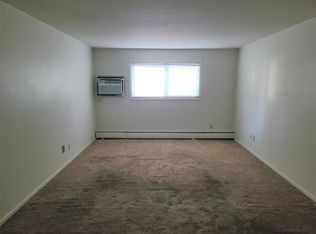 233 Robinhood Ln #2, Bloomington, IL