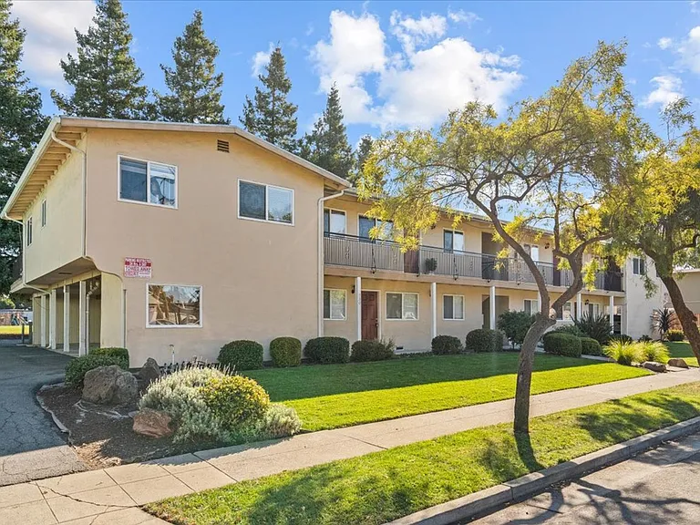 730 San Juan Dr — Photo 13