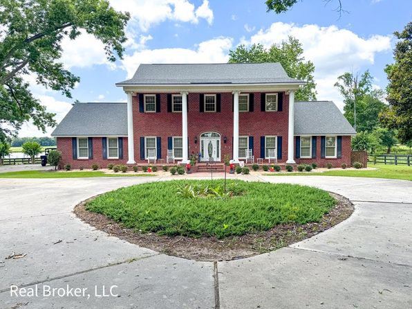1220 Bell Telephone Rd, Hazlehurst, GA 31539
