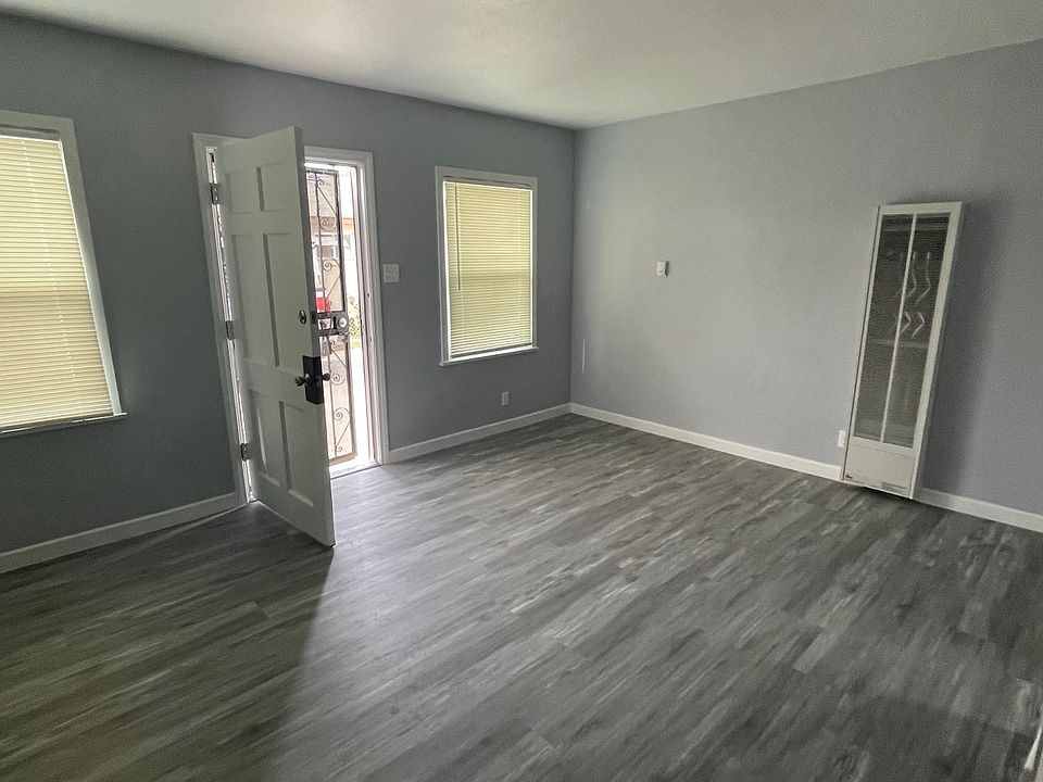 1st image of 3523 Los Flores Blvd #D