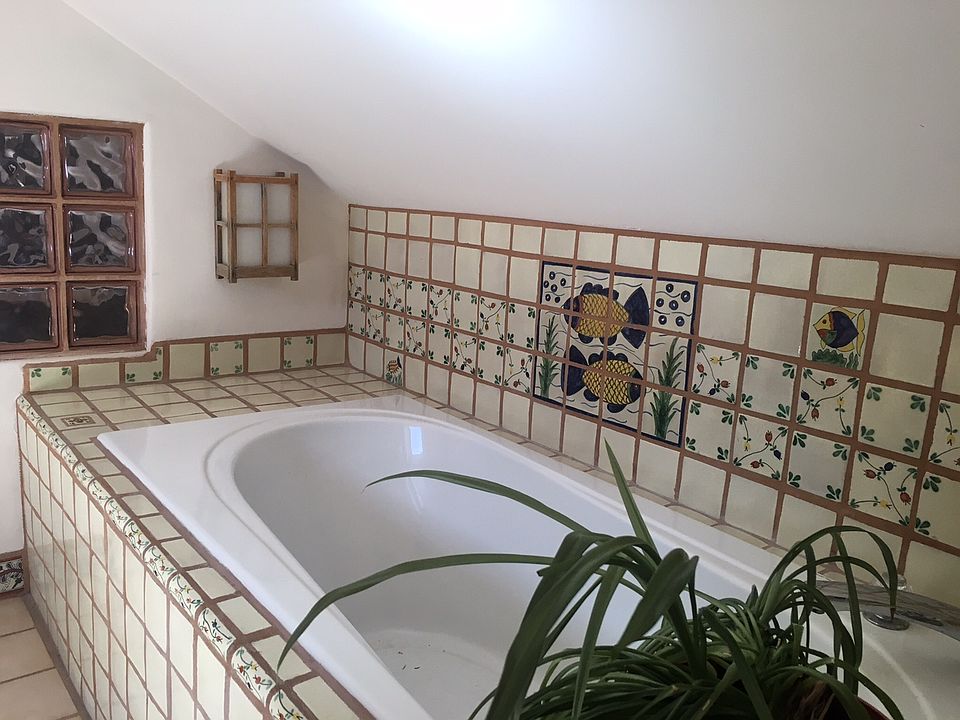 1st image of 618 Paseo De Peralta Ste B