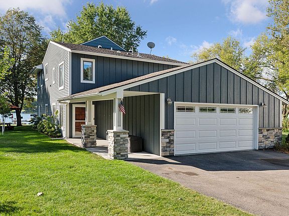 2nd image of 16565 Northwood Rd NW