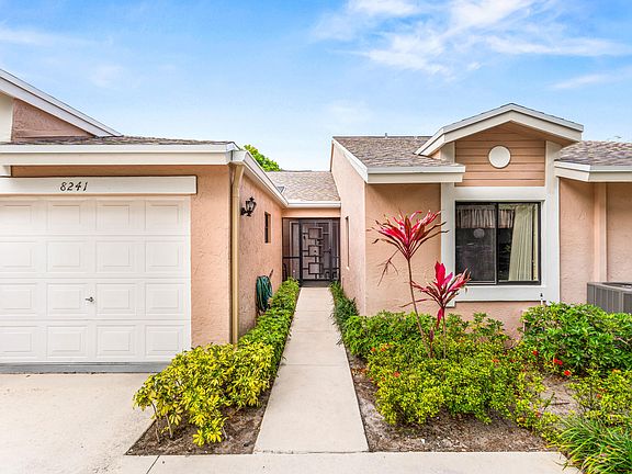 2nd image of 8241 Summersong Terrace