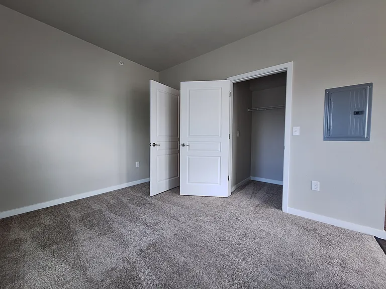 22 Spruce — Photo 34