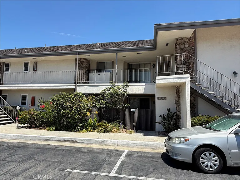 22725 Nadine Cir #B — Photo 17