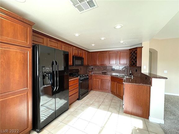 5th image of 10809 Garden Mist Dr APT 1032