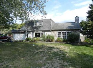 52020 Justine Dr, South Bend, IN 46628