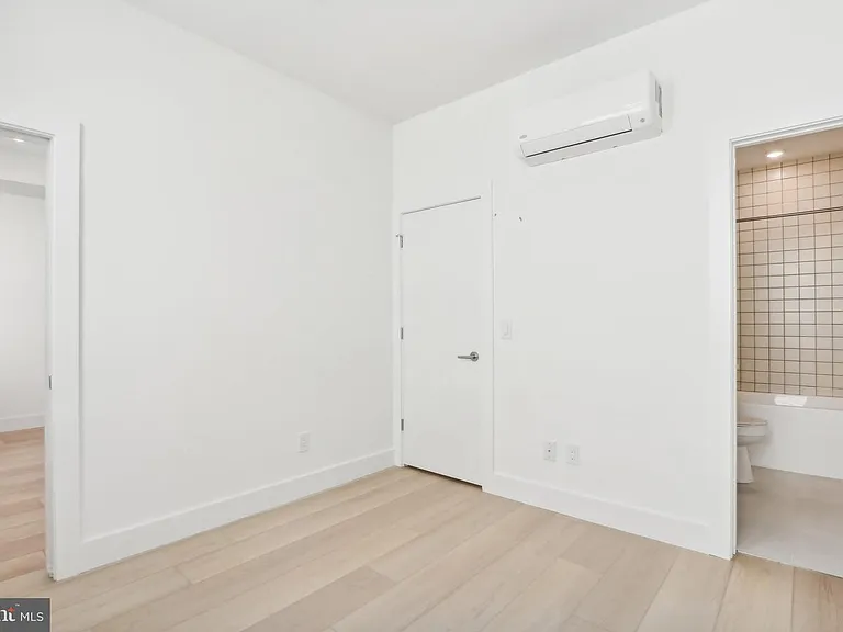 2406 Frankford Ave #12 — Photo 18