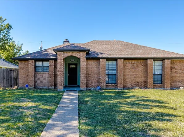 2305 Windridge Ln, Rowlett, TX 75088
