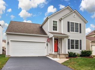 1136 Barlowe Run Dr, Blacklick, OH 43004