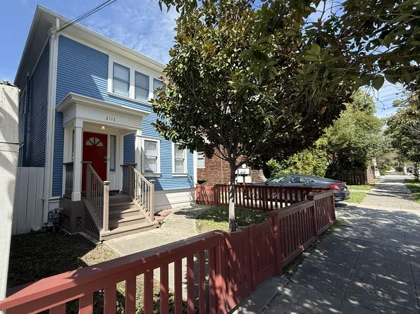 2113 Ashby Ave, Berkeley, CA 94705
