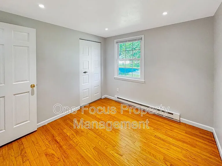 79 Valley View Rd — Photo 9