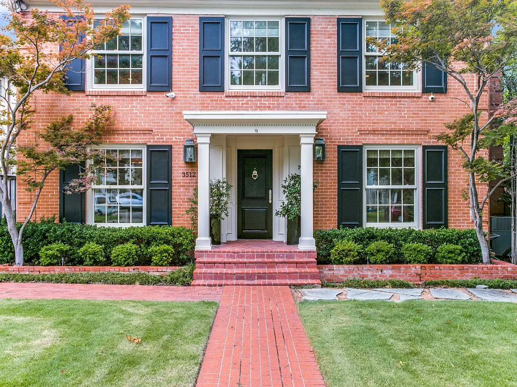 4 bed, 4.5 bath, 4166 sqft, $12,000 — Photo 3