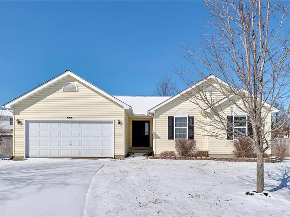 803 Big Red Ct, Warrenton, MO 63383