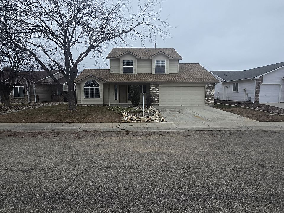 1st image of 12040 W Emerson Dr