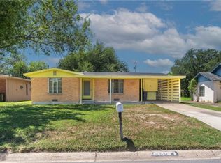 1010 E 12th St, Mission, TX 78572