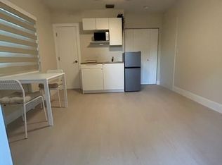 215 W 64th St #A, Hialeah, FL 33012