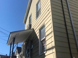 76 Division St, Elizabeth, NJ 07201